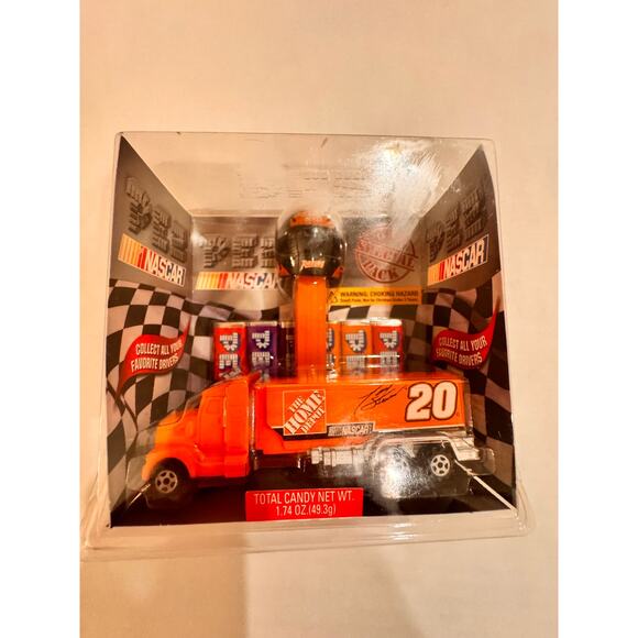 PEZ Dispenser TONY STEWART #20 Home Depot Truck 6 Packs of Candy 2006 NIP NASCAR - Picture 3 of 11